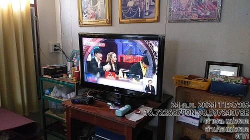 เจ้าหน้าที่กองยุทธศาสตร์และงบประมาณ ดำเนินการตามคำร้องขอซ่อมแซมเคเบิ้ลทีวี เพื่อการศึกษาเทศบาลนครแม่สอด