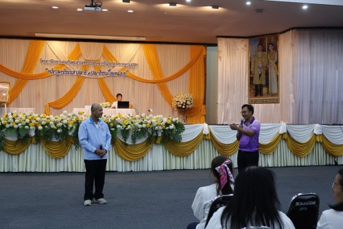 กองการเจ้าหน้าที่ จัดโครงการฝึกอบรมส่งเสริมคุณธรรมจริยธรรมบุคลากรในสังกัดเทศบาลนครแม่สอด 