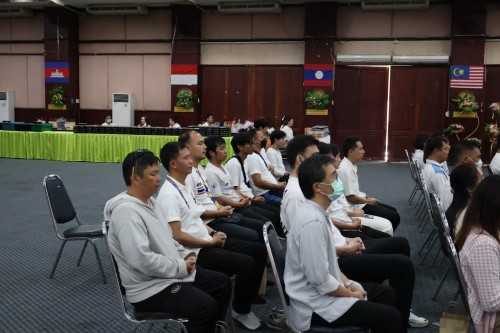 กองการเจ้าหน้าที่ จัดโครงการฝึกอบรมส่งเสริมคุณธรรมจริยธรรมบุคลากรในสังกัดเทศบาลนครแม่สอด 