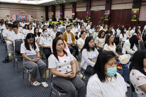 กองการเจ้าหน้าที่ จัดโครงการฝึกอบรมส่งเสริมคุณธรรมจริยธรรมบุคลากรในสังกัดเทศบาลนครแม่สอด 