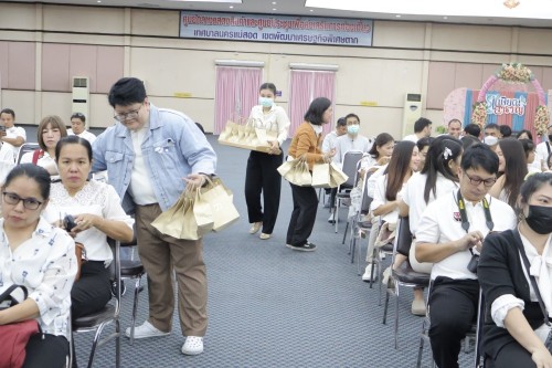 กองการเจ้าหน้าที่ จัดโครงการฝึกอบรมส่งเสริมคุณธรรมจริยธรรมบุคลากรในสังกัดเทศบาลนครแม่สอด 