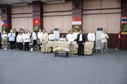 กองการเจ้าหน้าที่ จัดโครงการฝึกอบรมส่งเสริมคุณธรรมจริยธรรมบุคลากรในสังกัดเทศบาลนครแม่สอด 