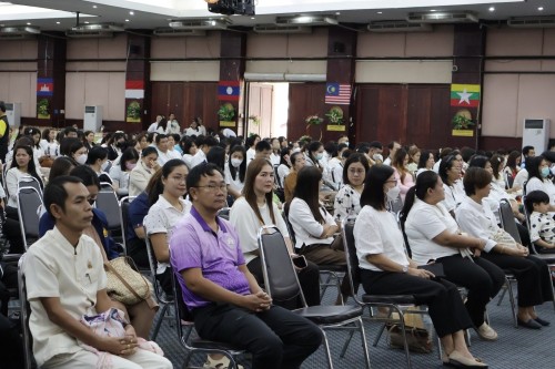 กองการเจ้าหน้าที่ จัดโครงการฝึกอบรมส่งเสริมคุณธรรมจริยธรรมบุคลากรในสังกัดเทศบาลนครแม่สอด 