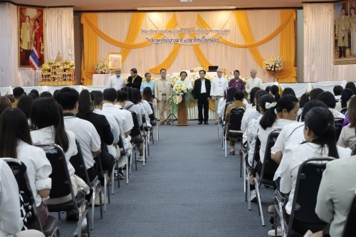 กองการเจ้าหน้าที่ จัดโครงการฝึกอบรมส่งเสริมคุณธรรมจริยธรรมบุคลากรในสังกัดเทศบาลนครแม่สอด 