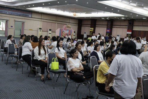 กองการเจ้าหน้าที่ จัดโครงการฝึกอบรมส่งเสริมคุณธรรมจริยธรรมบุคลากรในสังกัดเทศบาลนครแม่สอด 