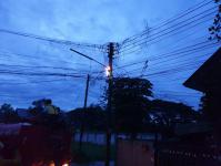 ดับเพลิงเเม่สอดระงับเหตุเพลิงไหม้สายไฟฟ้า หลัง ร.ร.อนุบาลการุณย์