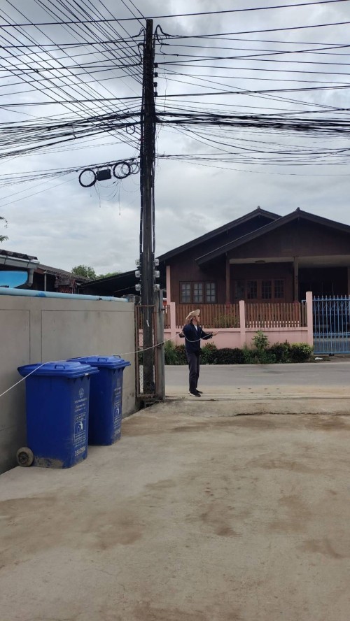 เจ้าหน้าที่กองยุทธศาสตร์และงบประมาณ ดำเนินการตามคำร้องขอติดตั้งซ่อมแซมเคเบิ้ลทีวี และขอใช้ข้อมูลจากกล้องวงจรปิด