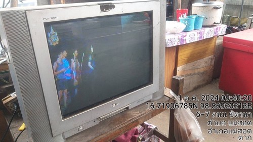 เจ้าหน้าที่กองยุทธศาสตร์และงบประมาณ ดำเนินการตามคำร้องขอตรวจสอบและซ่อมแซมเคเบิ้ลทีวี เพื่อการศึกษาเทศบาลนครแม่สอด