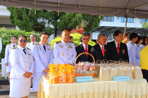 กองการเจ้าหน้าที่ ร่วมถวายพวงมาลาเนื่องในวันคล้ายวันสวรรคตของพระบาทสมเด็จพระปรมินทรมหาภูมิพลอดุลยเดชบรมมนาถบพิตร 13 ตุลาคม 2567