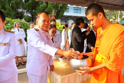 กองการเจ้าหน้าที่ ร่วมถวายพวงมาลาเนื่องในวันคล้ายวันสวรรคตของพระบาทสมเด็จพระปรมินทรมหาภูมิพลอดุลยเดชบรมมนาถบพิตร 13 ตุลาคม 2567