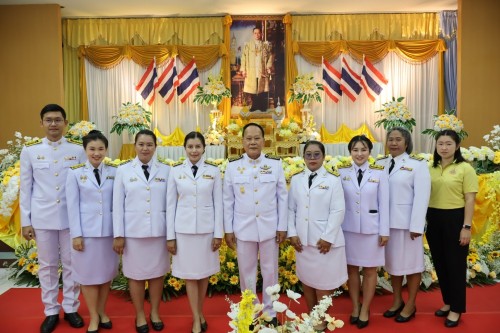 กองการเจ้าหน้าที่ ร่วมถวายพวงมาลาเนื่องในวันคล้ายวันสวรรคตของพระบาทสมเด็จพระปรมินทรมหาภูมิพลอดุลยเดชบรมมนาถบพิตร 13 ตุลาคม 2567