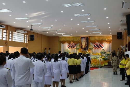 กองการเจ้าหน้าที่ ร่วมถวายพวงมาลาเนื่องในวันคล้ายวันสวรรคตของพระบาทสมเด็จพระปรมินทรมหาภูมิพลอดุลยเดชบรมมนาถบพิตร 13 ตุลาคม 2567