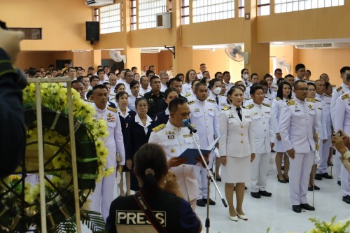 กองการเจ้าหน้าที่ ร่วมถวายพวงมาลาเนื่องในวันคล้ายวันสวรรคตของพระบาทสมเด็จพระปรมินทรมหาภูมิพลอดุลยเดชบรมมนาถบพิตร 13 ตุลาคม 2567