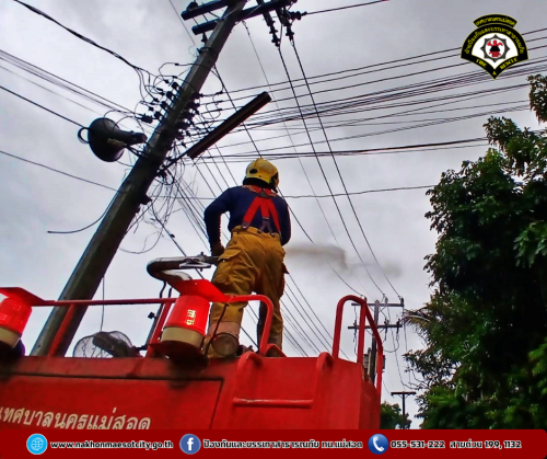 ดับเพลิงนครแม่สอด ออกระงับเหตุไฟฟ้าลัดวงจร บริเวณใกล้เคียงร้านข้าวแกงป้าหนู ถนนดอนแก้ว