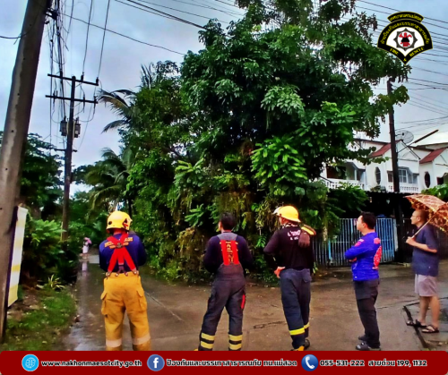 ดับเพลิงนครแม่สอด ออกระงับเหตุไฟฟ้าลัดวงจร บริเวณใกล้เคียงร้านข้าวแกงป้าหนู ถนนดอนแก้ว
