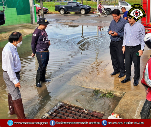 ดับเพลิงนครแม่สอด ลงพื้นที่สำรวจประชาชนที่ได้รับผลกระทบจากอุทกภัยในเขตพื้นที่ ทน.แม่สอด