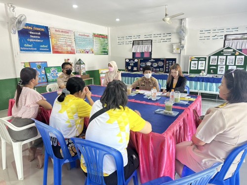 หน่วยศึกษานิเทศก์ติดตามการดำเนินงานตามแบบประกันคุณภาพภายในศูนย์พัฒนาเด็กเล็กสังกัดกองการศึกษา เทศบาลนครแม่สอด