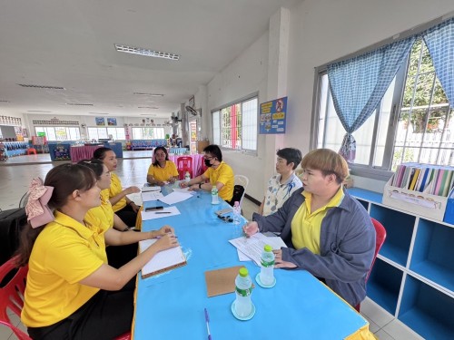 หน่วยศึกษานิเทศก์ติดตามการดำเนินงานตามแบบประกันคุณภาพภายในศูนย์พัฒนาเด็กเล็กสังกัดกองการศึกษา เทศบาลนครแม่สอด