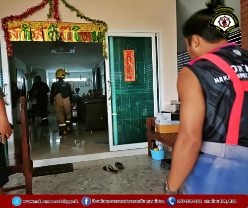 ดับเพลิงนครแม่สอด ออกตรวจสอบเหตุไฟฟ้าลัดวงจร บริเวณภายในบ้านเรือนประชาชน หมู่บ้านเศรษฐีมั่นคง