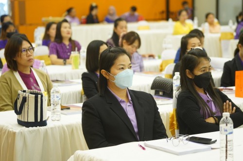 กองการศึกษา เทศบาลนครแม่สอดจัดโครงการส่งเสริมสนับสนุนศูนย์พัฒนาเด็กเล็กและอนุบาลปลอดโรค