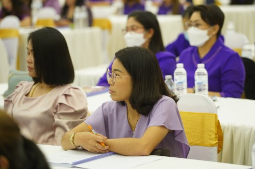 กองการศึกษา เทศบาลนครแม่สอดจัดโครงการส่งเสริมสนับสนุนศูนย์พัฒนาเด็กเล็กและอนุบาลปลอดโรค