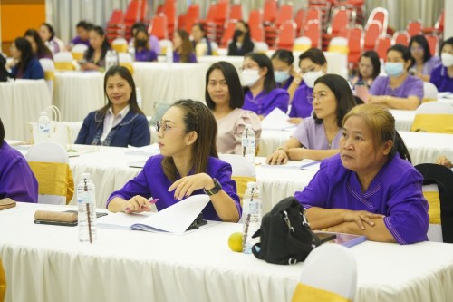 กองการศึกษา เทศบาลนครแม่สอดจัดโครงการส่งเสริมสนับสนุนศูนย์พัฒนาเด็กเล็กและอนุบาลปลอดโรค