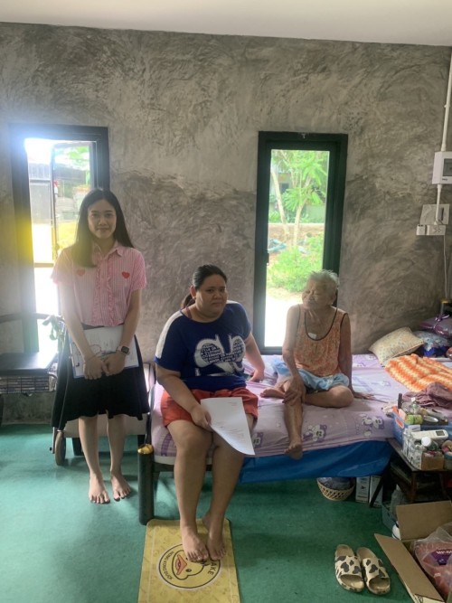 ลงพื้นที่เยี่ยมผู้สูงอายุผู้มีอายุครบ 100 ปีขึ้นไปและนัดหมายเพื่อดำเนินการมอบเกียรติบัตรให้แก่ผู้สูงอายุที่มีอายุครบ 100 ปีขึ้นไปจำนวน 4 ราย ในวันที่ 11 พ.ย.2567 ณ บ้านผู้สูงอายุ