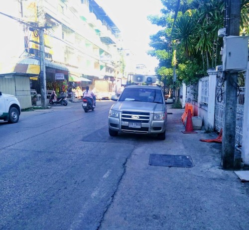 ประชาสัมพันธ์เคลื่อนที่ขอความร่วมมืองดปล่อยโคมลอย  จุดพลุ ประทัด และดอกไม้ไฟ ในเทศกาลลอยกระทง