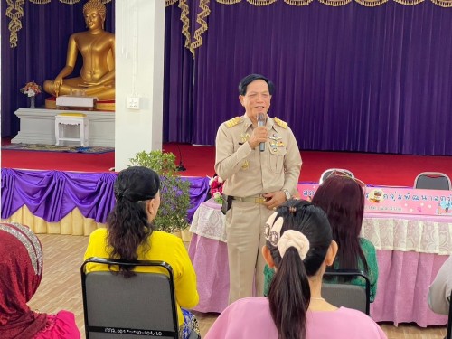 เข้าร่วมการประชุมสภากาแฟสัญจร ของกลุ่มพัฒนาสตรี ครั้งที่ 7 เพื่อพบปะแลขับเคลื่อนงานของกลุ่มพัฒนาสตรีเทศบาลนครแม่สอด ณ วัดดอนไชย