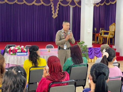 เข้าร่วมการประชุมสภากาแฟสัญจร ของกลุ่มพัฒนาสตรี ครั้งที่ 7 เพื่อพบปะแลขับเคลื่อนงานของกลุ่มพัฒนาสตรีเทศบาลนครแม่สอด ณ วัดดอนไชย