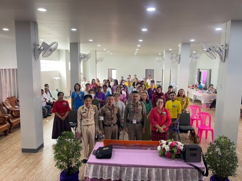 เข้าร่วมการประชุมสภากาแฟสัญจร ของกลุ่มพัฒนาสตรี ครั้งที่ 7 เพื่อพบปะแลขับเคลื่อนงานของกลุ่มพัฒนาสตรีเทศบาลนครแม่สอด ณ วัดดอนไชย