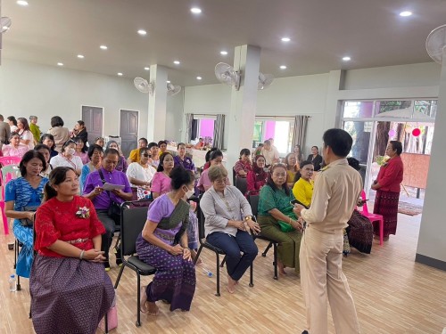 เข้าร่วมการประชุมสภากาแฟสัญจร ของกลุ่มพัฒนาสตรี ครั้งที่ 7 เพื่อพบปะแลขับเคลื่อนงานของกลุ่มพัฒนาสตรีเทศบาลนครแม่สอด ณ วัดดอนไชย