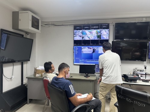 เจ้าหน้าที่กองยุทธศาสตร์และงบประมาณ ดำเนินการตามคำขอใช้ข้อมูลจากกล้องวงจรปิด