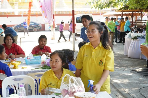 เทศบาลนครแม่สอด จัดกิจกรรมการประกวดกระทงประเภทสวยงาม เนื่องในโอกาสวันลอยกระทง ประจำปี พ.ศ. 2567