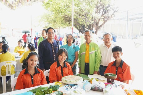 เทศบาลนครแม่สอด จัดกิจกรรมการประกวดกระทงประเภทสวยงาม เนื่องในโอกาสวันลอยกระทง ประจำปี พ.ศ. 2567