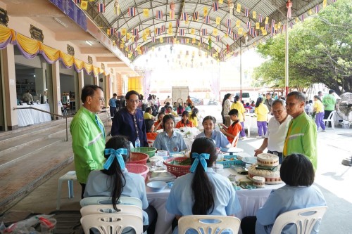 เทศบาลนครแม่สอด จัดกิจกรรมการประกวดกระทงประเภทสวยงาม เนื่องในโอกาสวันลอยกระทง ประจำปี พ.ศ. 2567