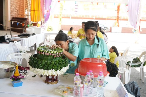 เทศบาลนครแม่สอด จัดกิจกรรมการประกวดกระทงประเภทสวยงาม เนื่องในโอกาสวันลอยกระทง ประจำปี พ.ศ. 2567