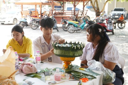 เทศบาลนครแม่สอด จัดกิจกรรมการประกวดกระทงประเภทสวยงาม เนื่องในโอกาสวันลอยกระทง ประจำปี พ.ศ. 2567