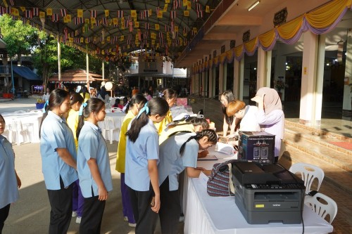 เทศบาลนครแม่สอด จัดกิจกรรมการประกวดกระทงประเภทสวยงาม เนื่องในโอกาสวันลอยกระทง ประจำปี พ.ศ. 2567