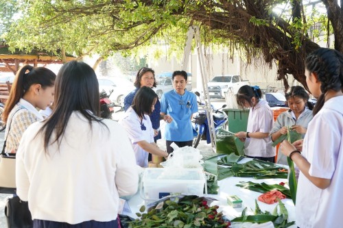 เทศบาลนครแม่สอด จัดกิจกรรมการประกวดกระทงประเภทสวยงาม เนื่องในโอกาสวันลอยกระทง ประจำปี พ.ศ. 2567