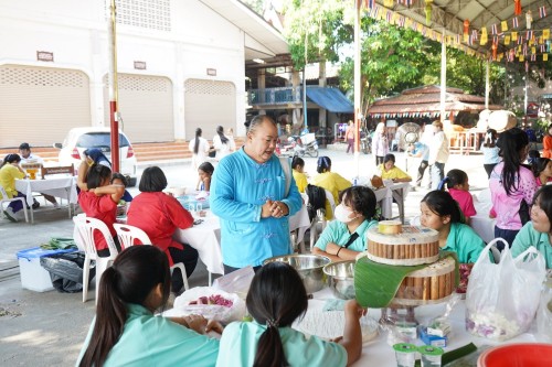 เทศบาลนครแม่สอด จัดกิจกรรมการประกวดกระทงประเภทสวยงาม เนื่องในโอกาสวันลอยกระทง ประจำปี พ.ศ. 2567