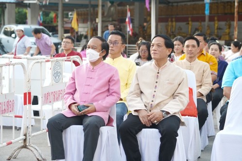 เทศบาลนครแม่สอด จัดกิจกรรมการประกวดหนูน้อยนพมาศนครแม่สอด เนื่องในโอกาสวันลอยกระทง ประจำปี พ.ศ. 2567