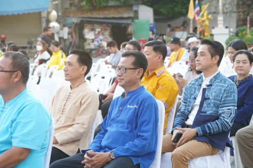 เทศบาลนครแม่สอด จัดกิจกรรมการประกวดหนูน้อยนพมาศนครแม่สอด เนื่องในโอกาสวันลอยกระทง ประจำปี พ.ศ. 2567