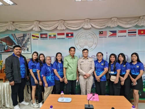 กองการศึกษา เทศบาลนครแม่สอด ร่วมต้อนรับคณะกองคลัง องค์การบริหารส่วนตำบลวังไทร อำเภอคลองขลุง จังหวัดกำแพงเพชร