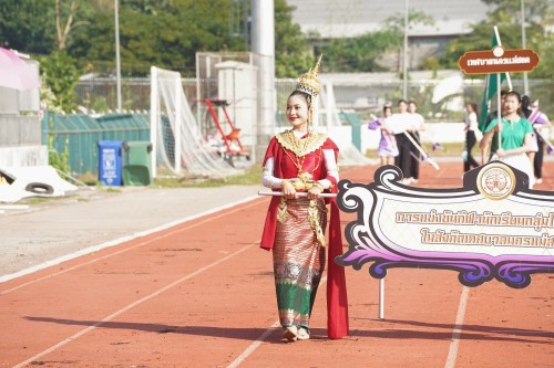 เทศบาลนครแม่สอดจัดกิจกรรมโครงการแข่งขันกีฬานักเรียนกลุ่มโรงเรียนในสังกัดเทศบาลนครแม่สอด