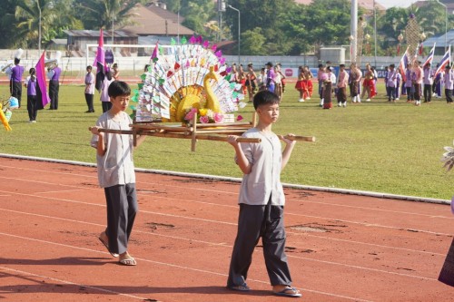 เทศบาลนครแม่สอดจัดกิจกรรมโครงการแข่งขันกีฬานักเรียนกลุ่มโรงเรียนในสังกัดเทศบาลนครแม่สอด