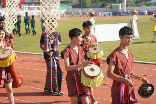 เทศบาลนครแม่สอดจัดกิจกรรมโครงการแข่งขันกีฬานักเรียนกลุ่มโรงเรียนในสังกัดเทศบาลนครแม่สอด