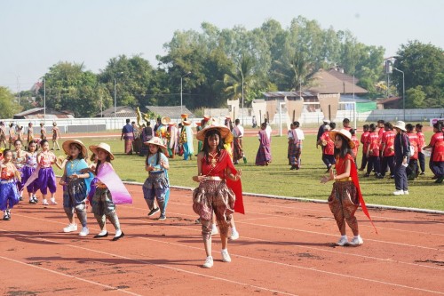 เทศบาลนครแม่สอดจัดกิจกรรมโครงการแข่งขันกีฬานักเรียนกลุ่มโรงเรียนในสังกัดเทศบาลนครแม่สอด