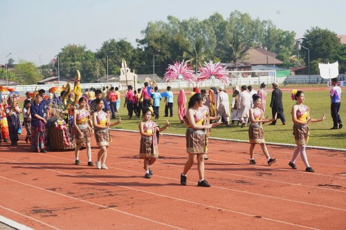 เทศบาลนครแม่สอดจัดกิจกรรมโครงการแข่งขันกีฬานักเรียนกลุ่มโรงเรียนในสังกัดเทศบาลนครแม่สอด