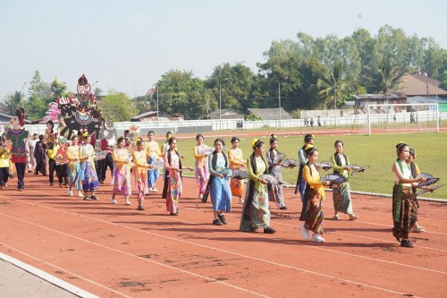 เทศบาลนครแม่สอดจัดกิจกรรมโครงการแข่งขันกีฬานักเรียนกลุ่มโรงเรียนในสังกัดเทศบาลนครแม่สอด